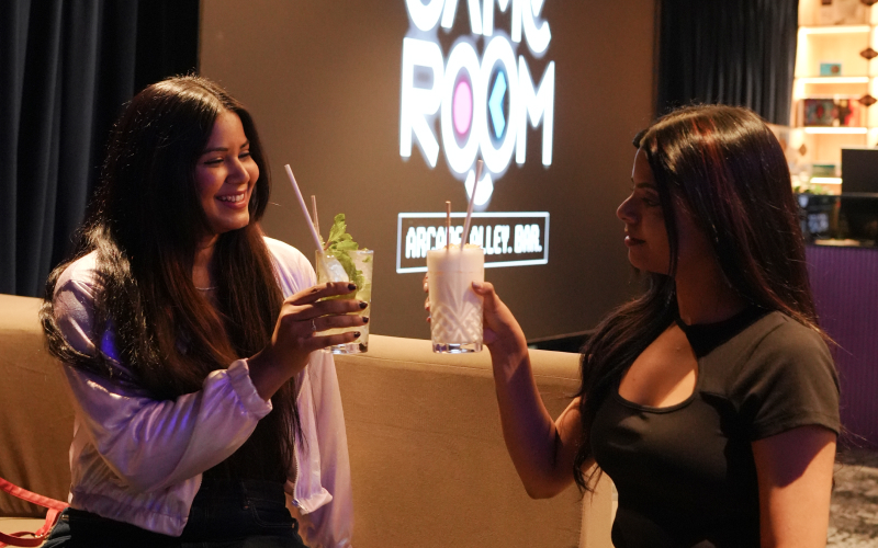 Food & Drinks